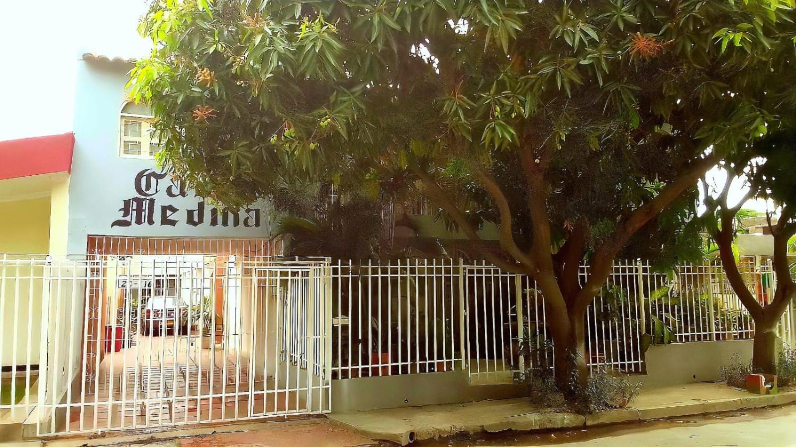 Hostal Casa Medina Calle 16 # 20 -114 Barrio Jardin Санта-Марта Екстер'єр фото